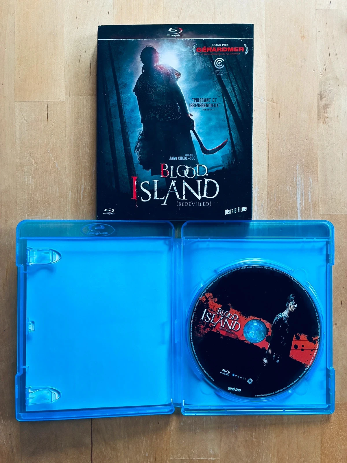 Blu-ray Ilha do Sangue. – photo 3